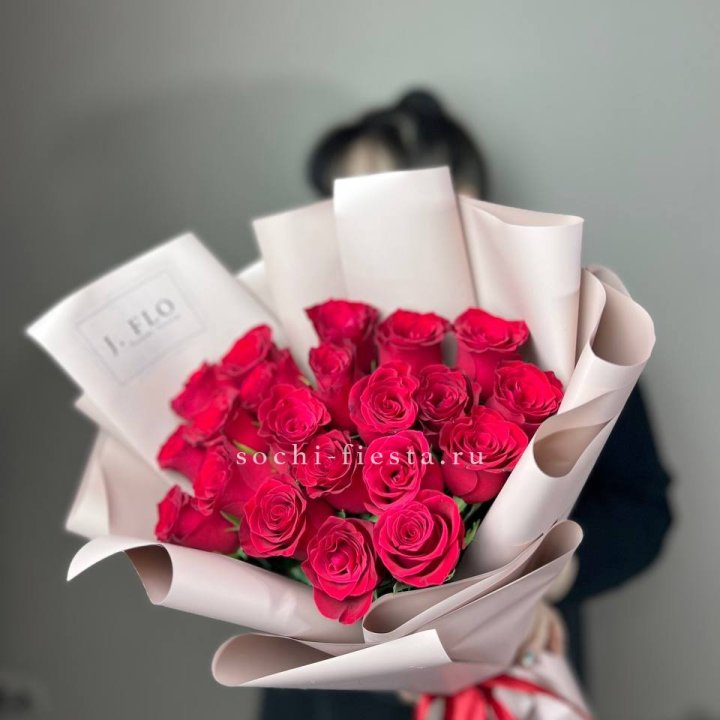 21 красная роза  в Уфе