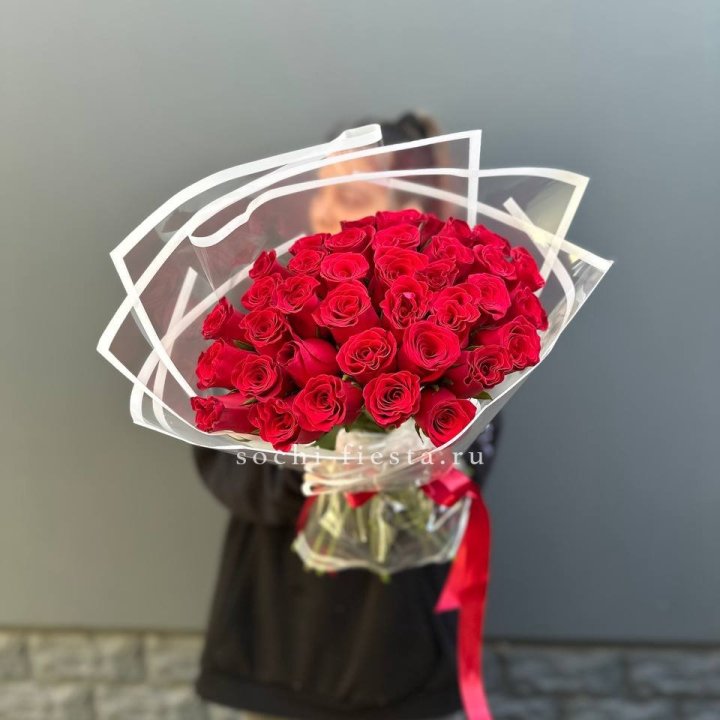 31 красная роза в Уфе