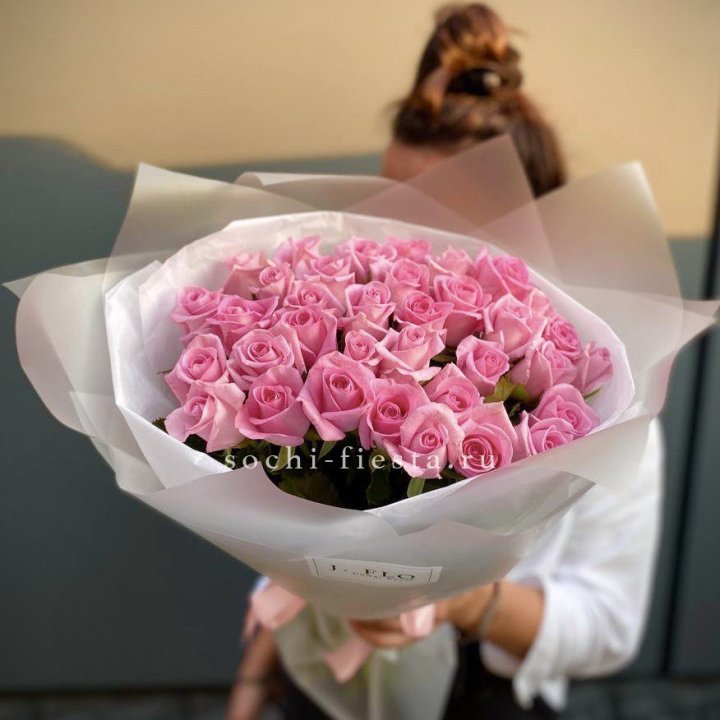 Букет розовых роз  в Уфе