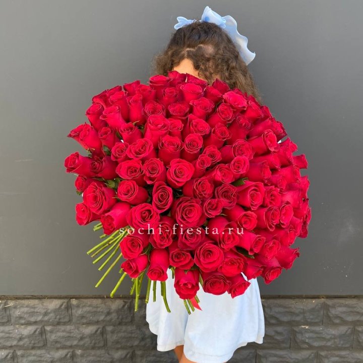 101 красная роза в Уфе
