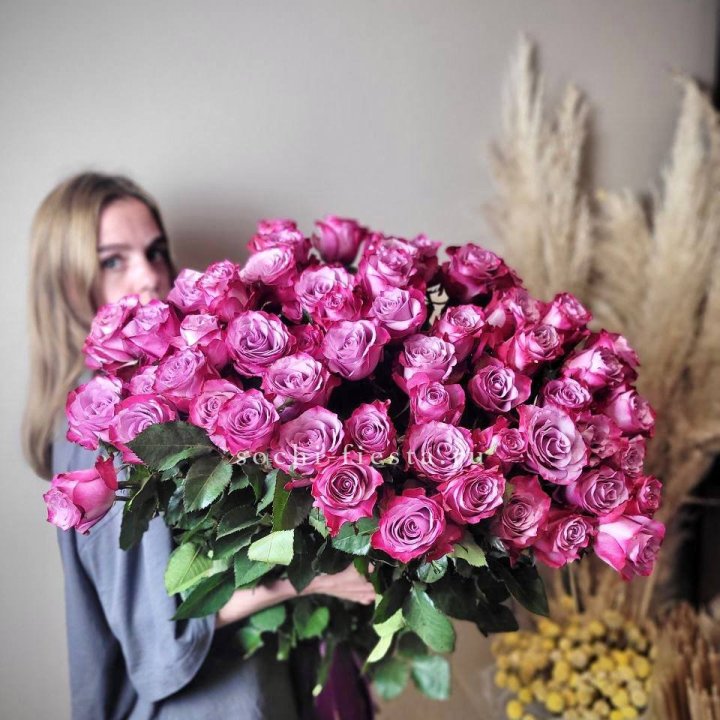 Охапка высоких роз Деп перпел в Уфе