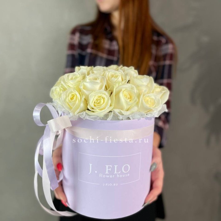 25 роз в цилиндре  в Уфе