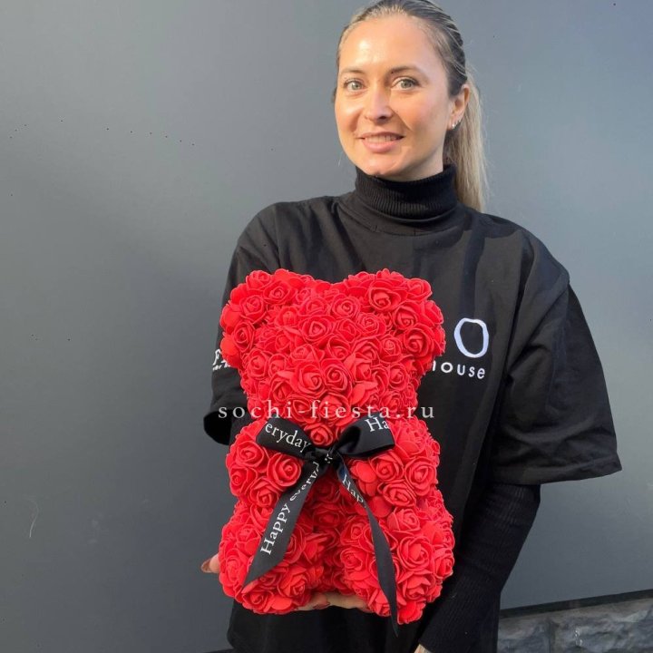 Медведь из роз красный в Уфе