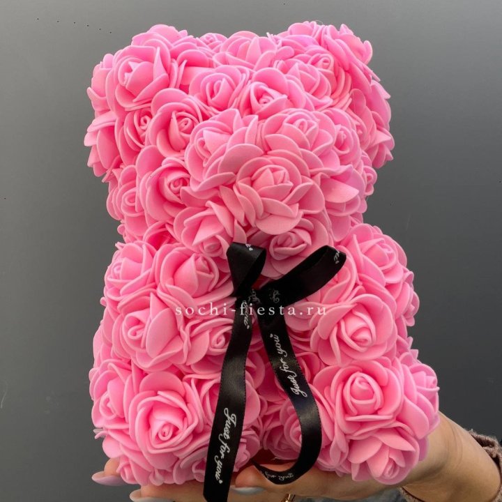 Игрушка медведь из розовых роз в Уфе