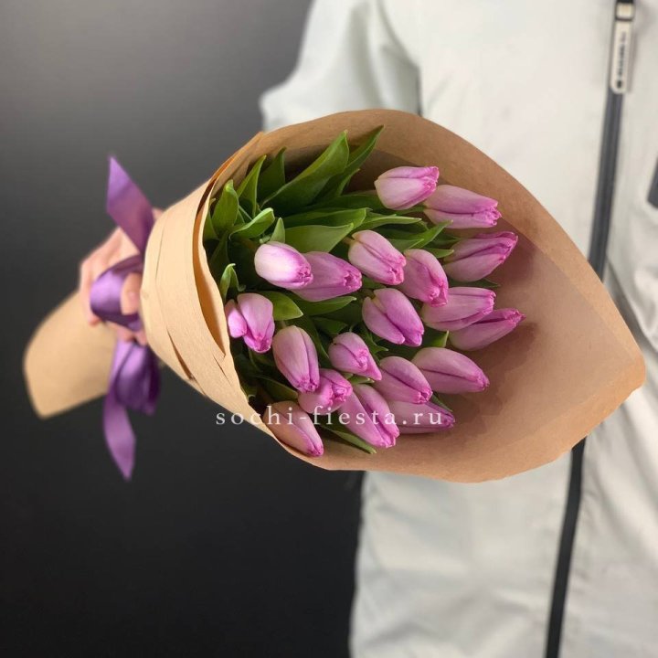 19 розовых  тюльпанов в Уфе