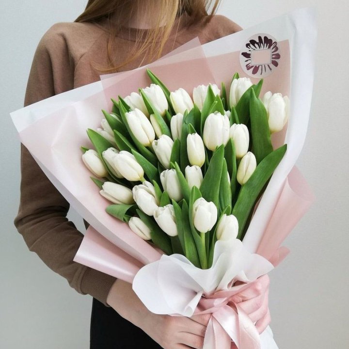 Букет белых тюльпанов "Моника" в Уфе